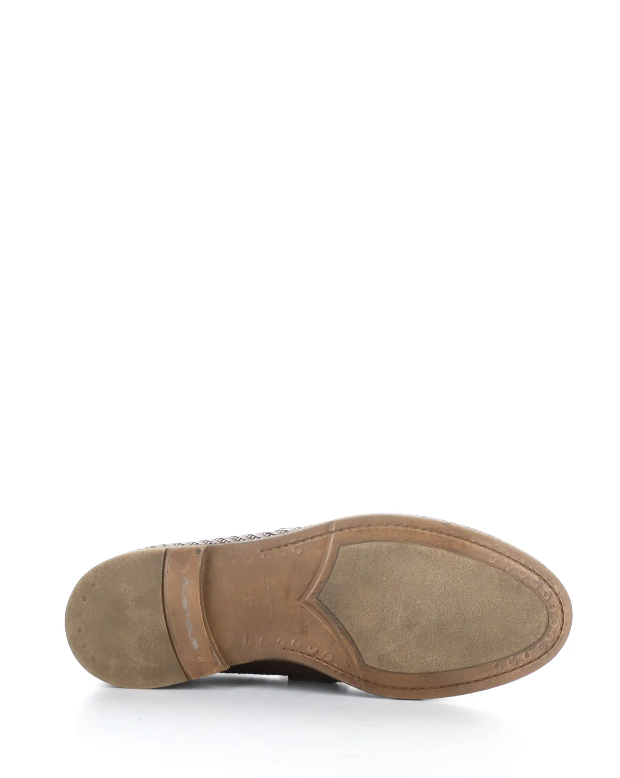 13479 BROWN Round Toe Shoes