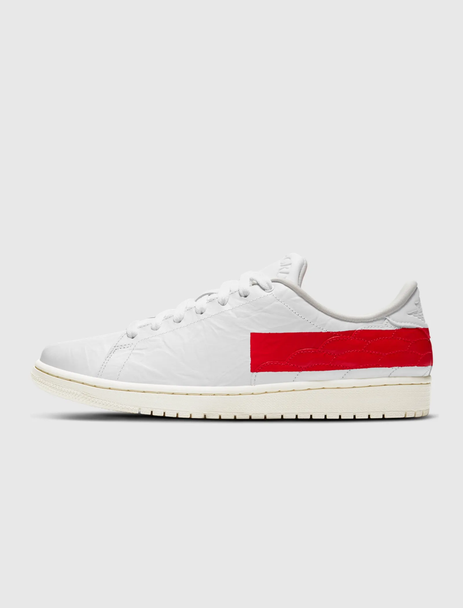 AIR JORDAN 1 CENTRE COURT UNIVERSITY WHITE AND RED