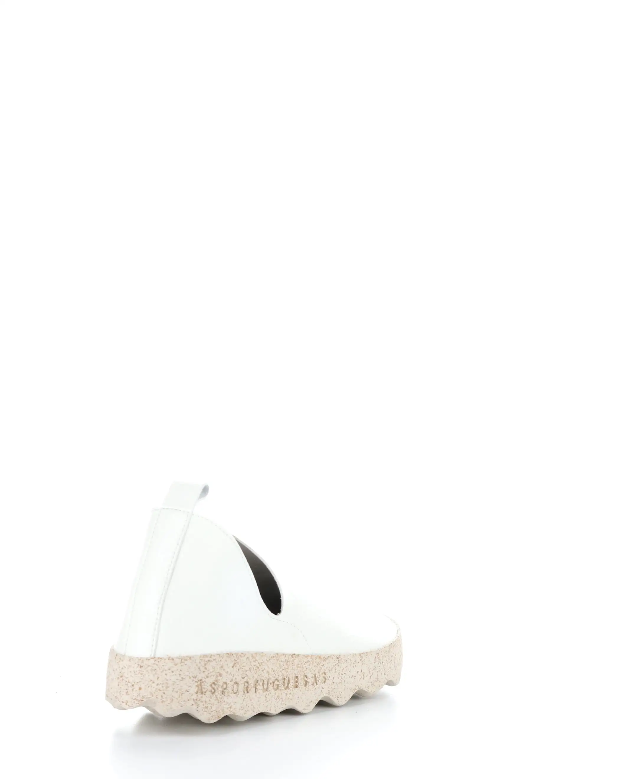 CLOE214ASP White Round Toe Shoes