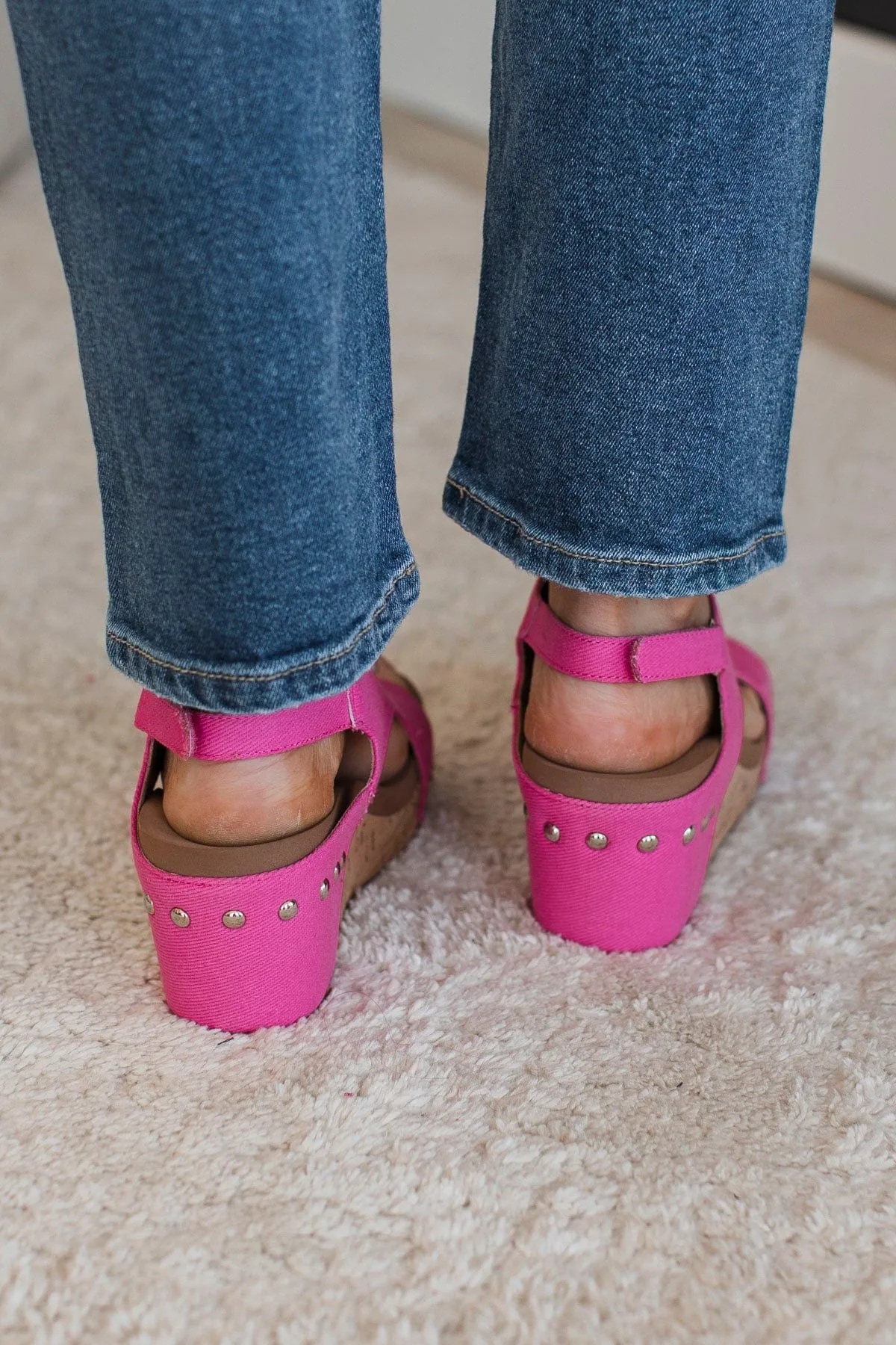 Corky's Carly Wedges- Pink