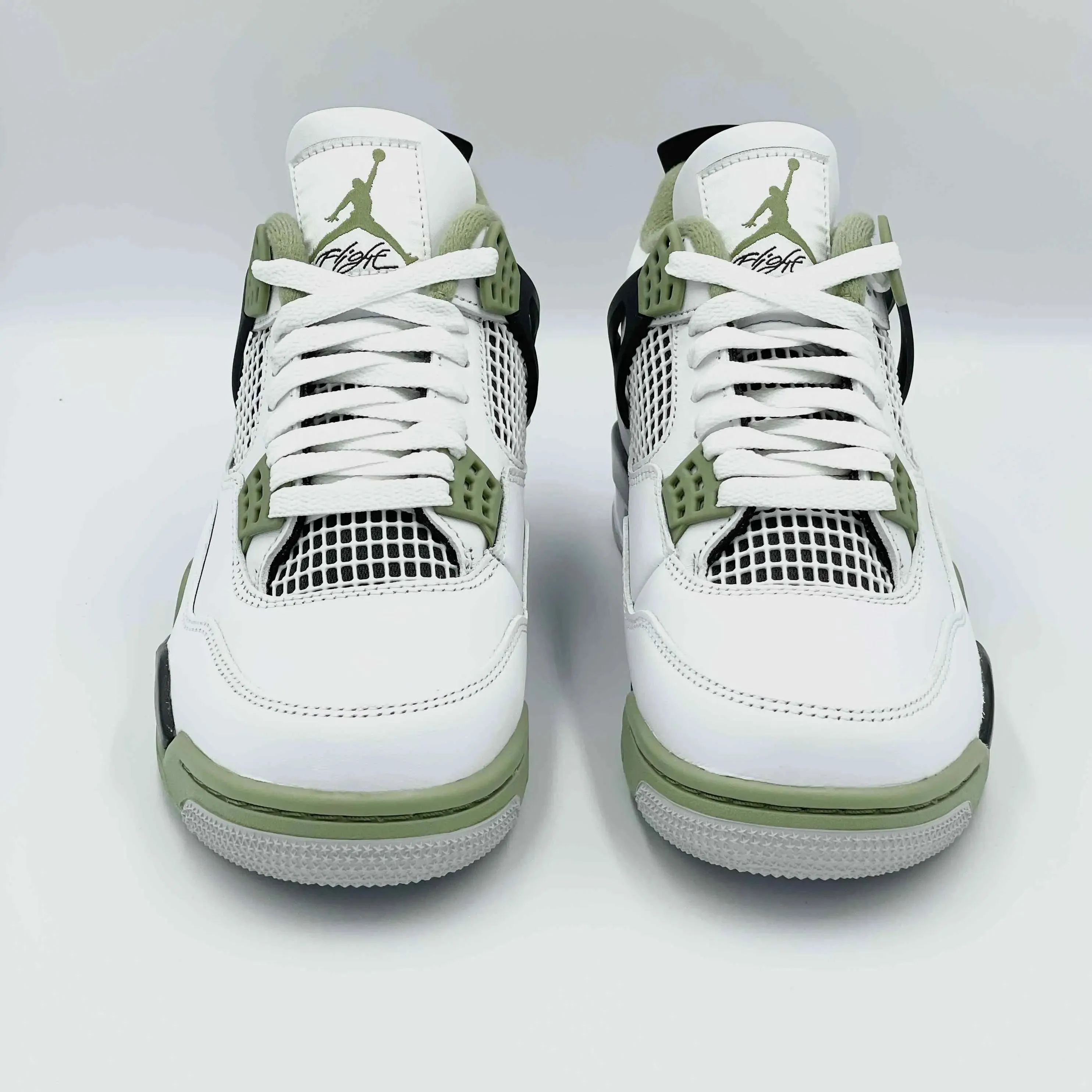 Jordan 4 Retro Seafoam