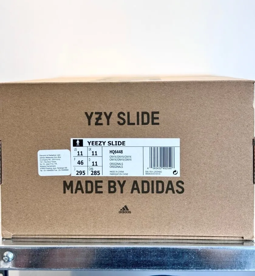 Preowned – Adidas Yeezy Slide Onyx UK11 