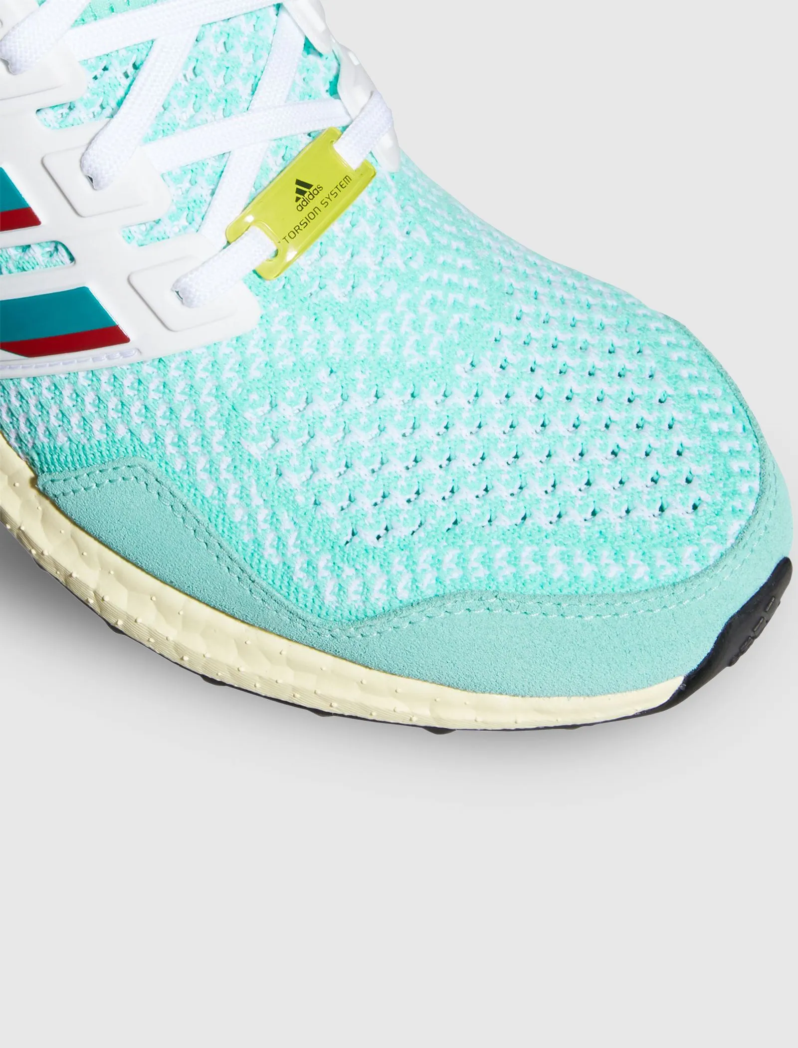 ULTRA BOOST DNA ZX 9000