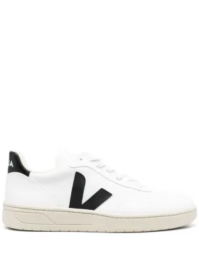 Veja V10 CWL in White-Black