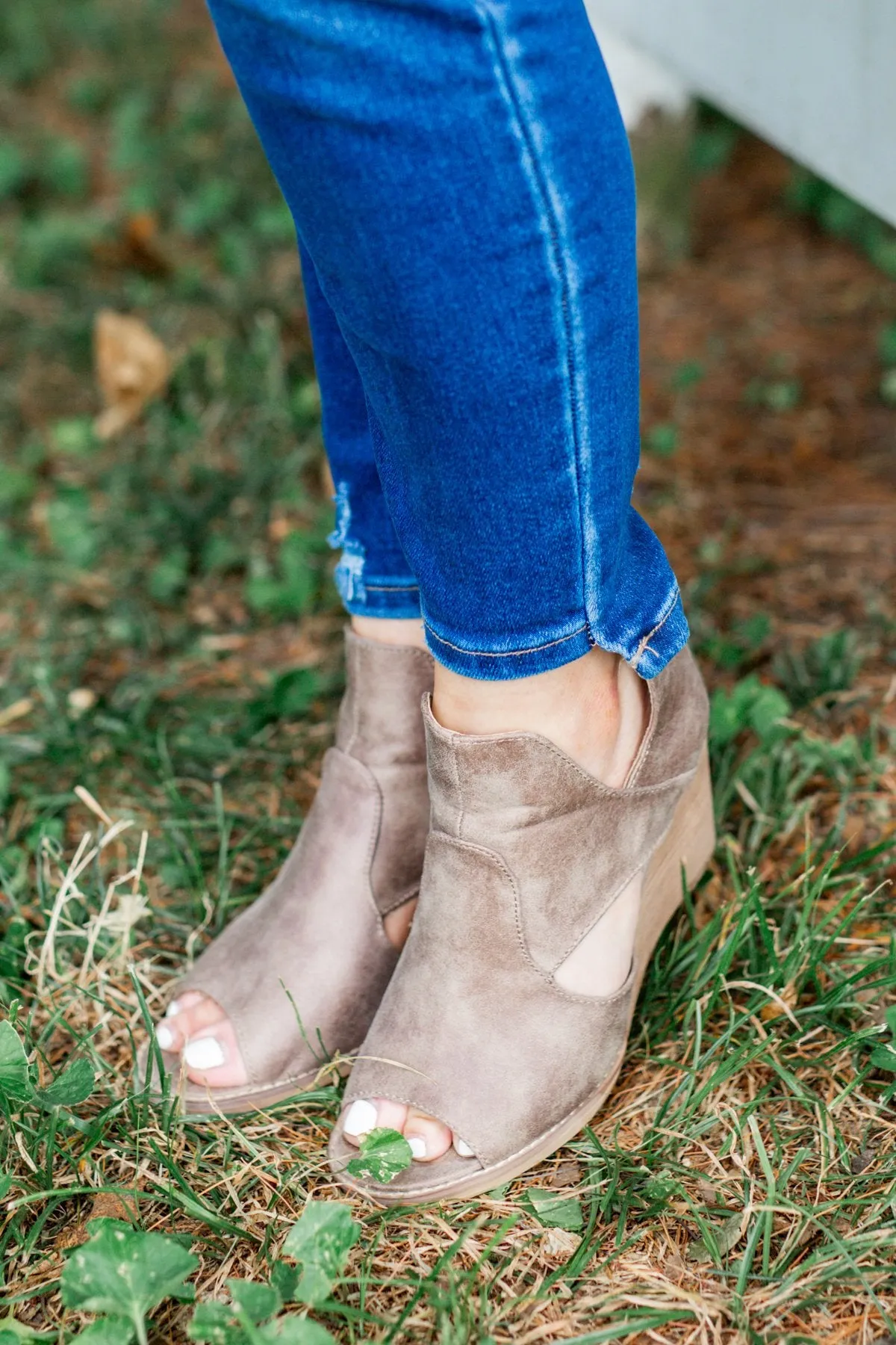 Very G Hollyridge Peep Toe Wedges- Taupe